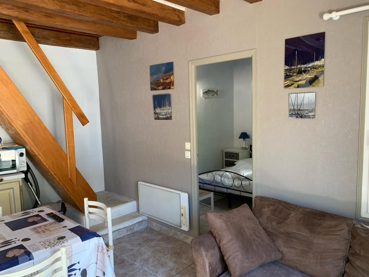 Maison De Pays Au Centre Du Village Saint-Martin-de-Re ภายนอก รูปภาพ